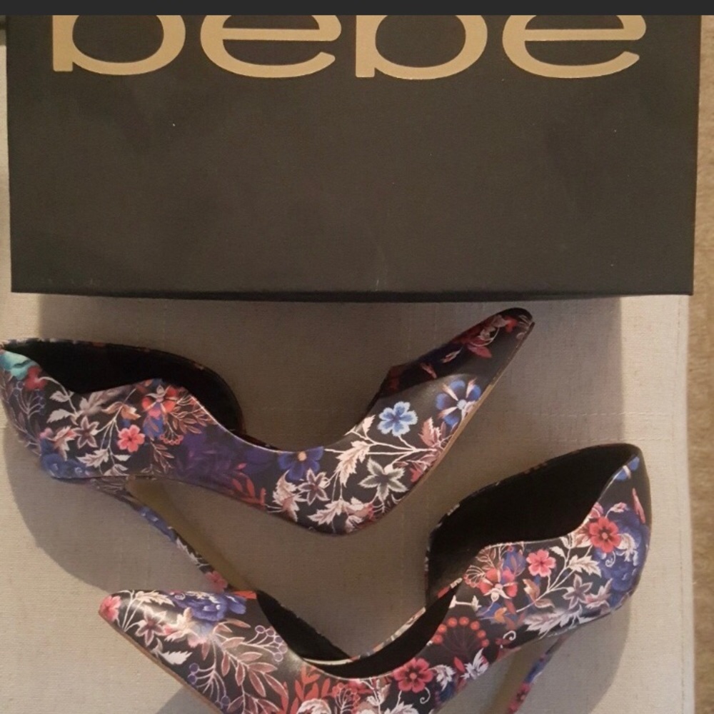 Shoes - Picture 2 of 2